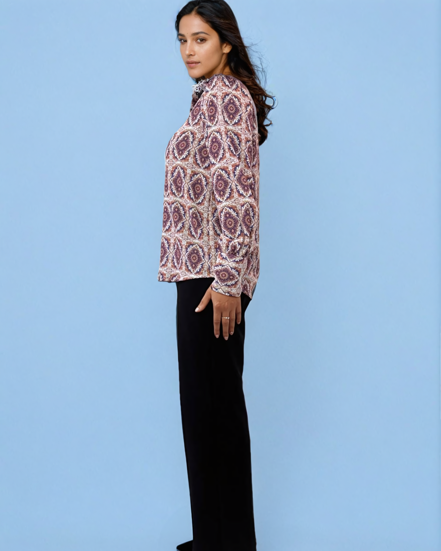 Long Sleeves Geometrical Print shirt