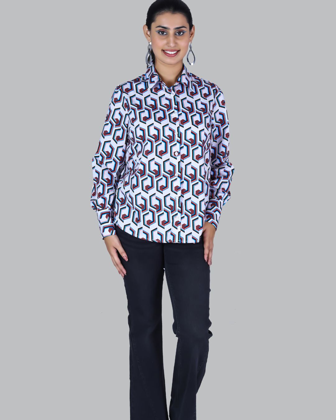 Long Sleeves Geometrical Print shirt